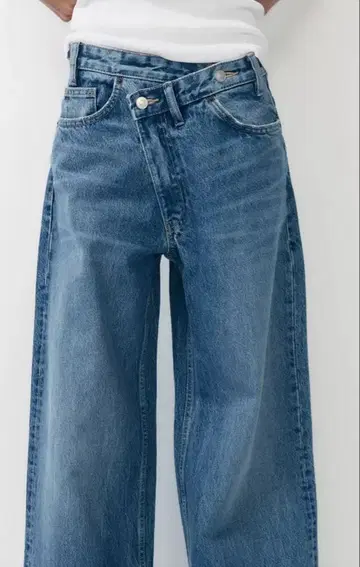 ZARA 하이웨스트 크로스오버 와이드 레그 청바지 34