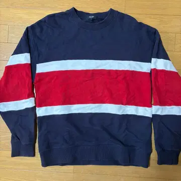 BEAMS 트레이닝복