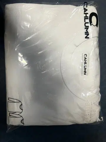 CAHLUMN 화이트 XL 티셔츠