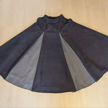 switch by Arch 서큘레이터 롱 스커트 플레어 스커트