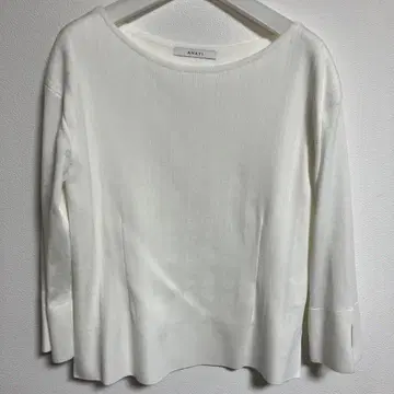 ANAYI 화이트 7부 소매 상의