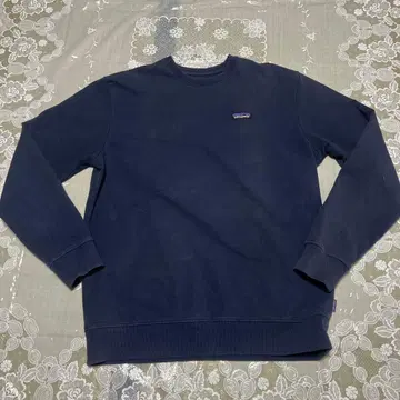 파타고니아 업라이저 맨투맨 네이비