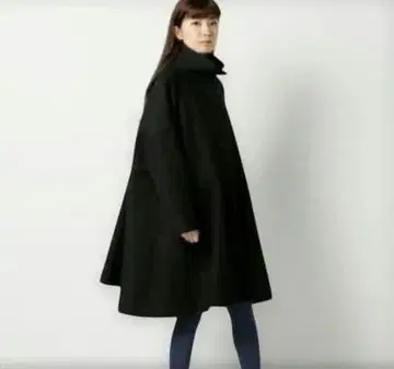 택 포함 새상품 AVIE (LUCA 구매) 판초 코트 38 (M)