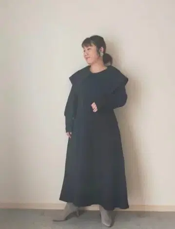 [ 새상품 ] chachapi 타누짱 2way 맨투맨 원피스 블랙