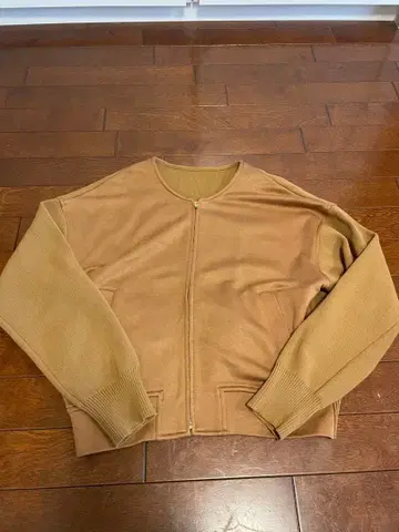 맥피 베이지 집업 자켓