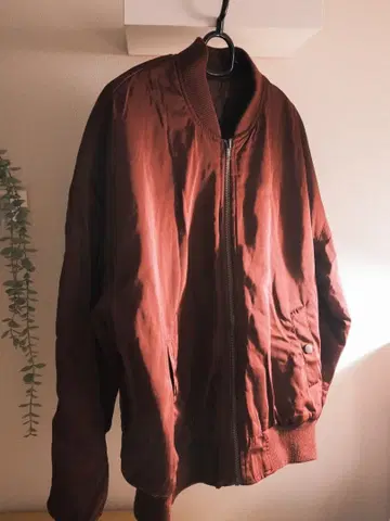 MA-1 빨간색 자켓