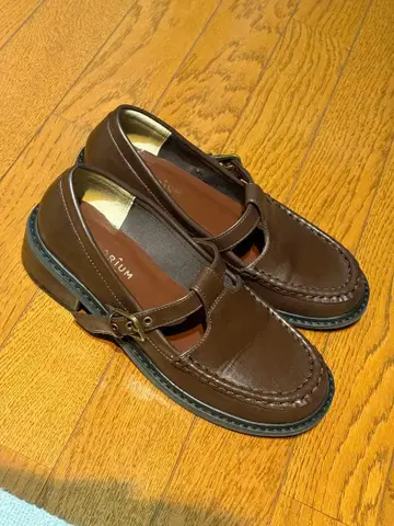 엠폴리움 브라운 가죽 로퍼 L