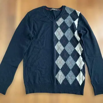 COMME CA MEN 블랙 아가일 스웨터