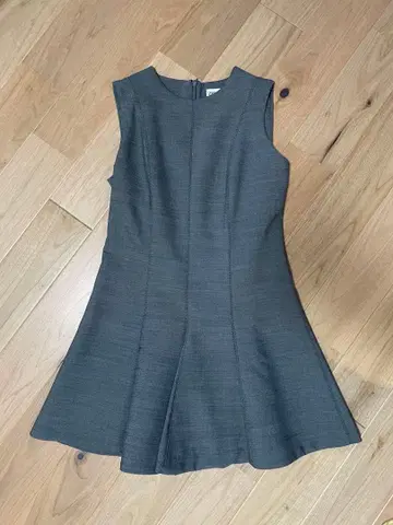 ZARA 슬리브리스 미니 원피스 그레이