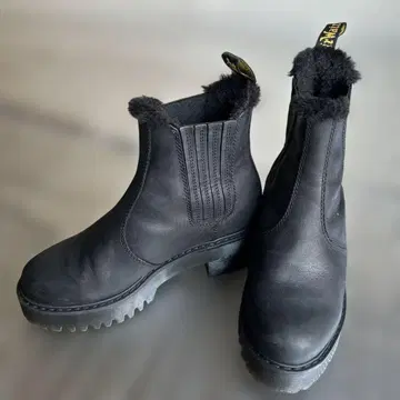 닥터마틴 블랙 사이드 고어 부츠 가죽 새상품급