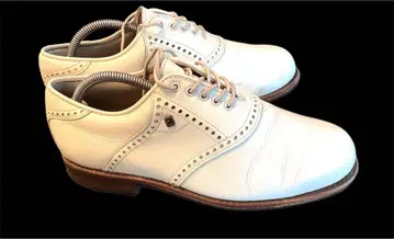 풋조이, 화이트 가죽 골프화