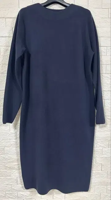시착만 한 상품 유니클로 네이비 니트 원피스 M