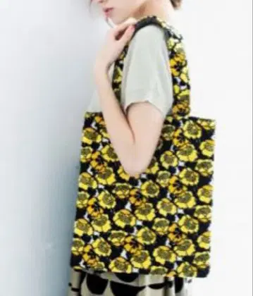 Kraso x 핀레이손 금화산 파일 자카드 화려한 입체 직조 토트백