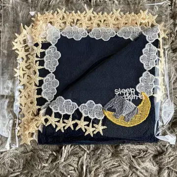 꿈을 먹는 바쿠 네이비 긴자와 레이스 타월 손수건 긴자와 레이스