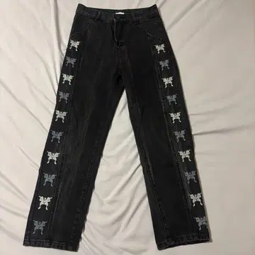 나비 자수 데님