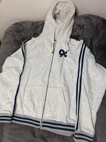 9090s 지퍼 후드티