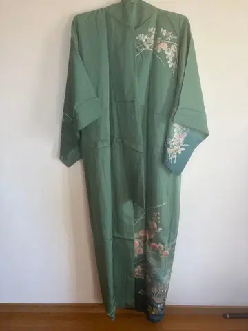 대중 연극 그린 컬러 꽃무늬 기모노