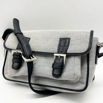 [새상품급] Belle de jour 악어 엠보싱 가죽 숄더백