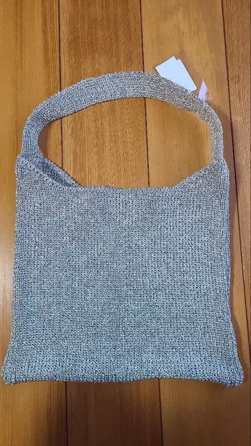 LEPSIM 메탈릭 니트 원숄더