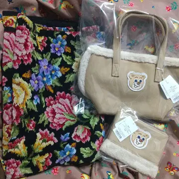 새상품 페이 인테리어 크로스 테디 백 파우치