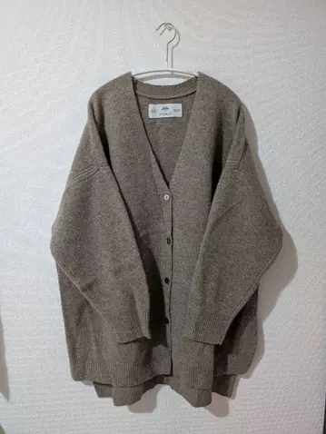 퓨어세신 V넥 가디건