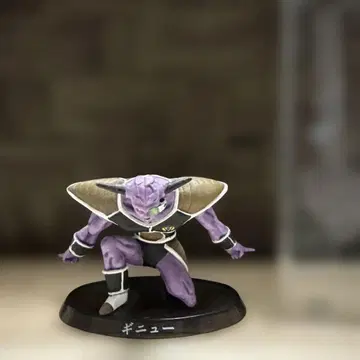 드래곤볼 기뉴 피규어