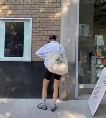 Aime Leon Dore Large Unisphere 토트백