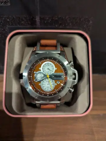 [컨디션 최상] FOSSIL Fossil 크로노그래프 손목시계 브라운