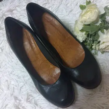 치에미하라 가죽 펌프스 블랙 37.5