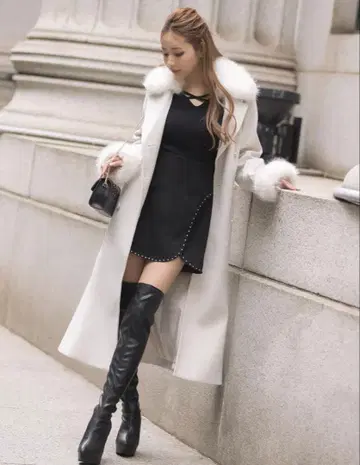 LIP SERVICE 립 서비스 퍼 컬러 머메이드 트렌치코트