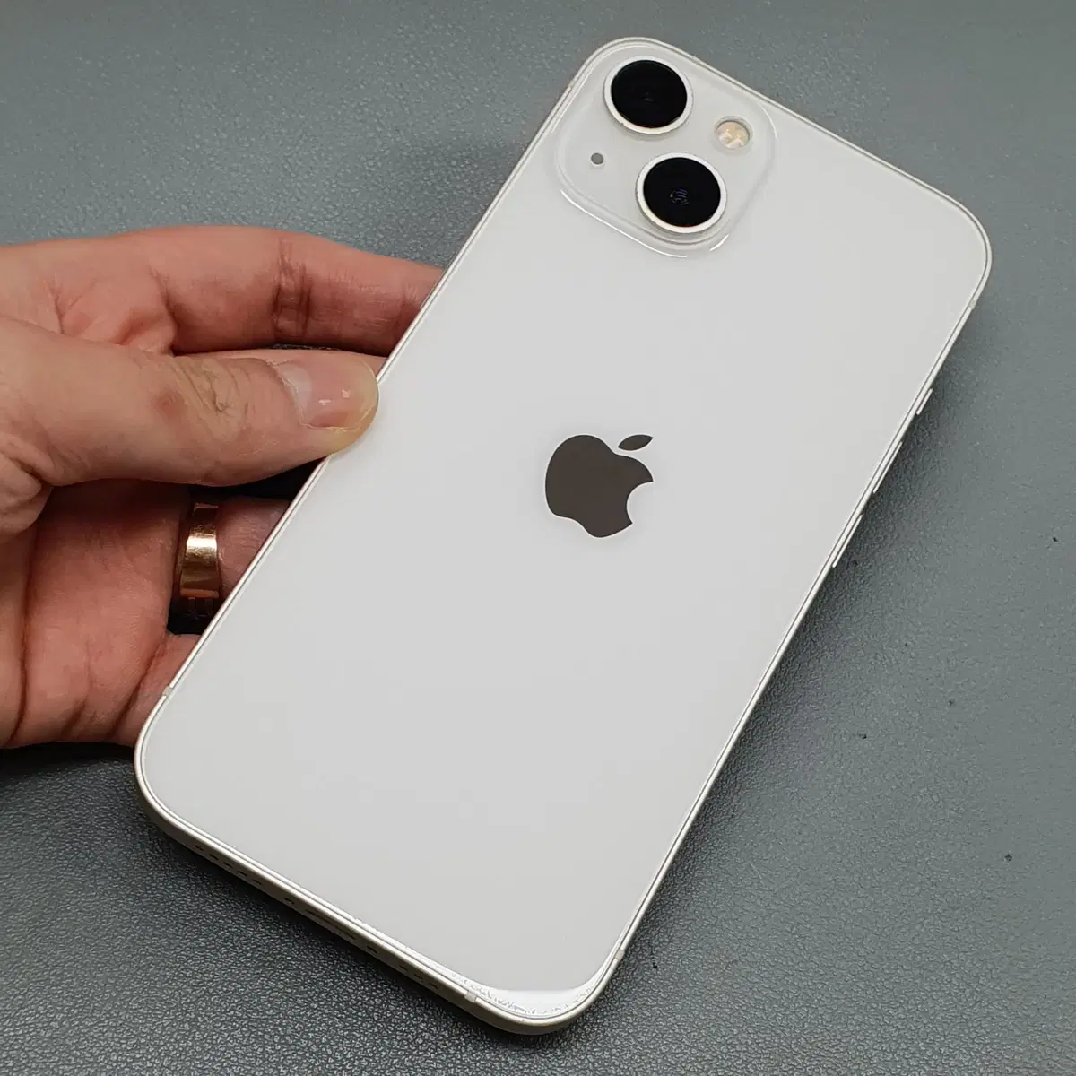 APPLE | 애플 Apple iPhone 13 256GB (A2633) White 86% Cost