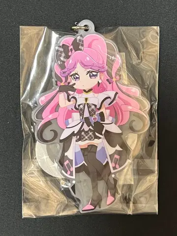 트윈 아크릴 키링 큐어 키스