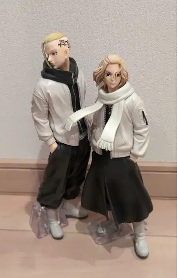 도쿄 리벤저스 피규어 2체 세트