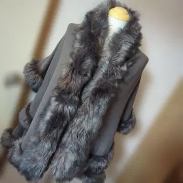 그레이 퍼 판초 케이프 코트