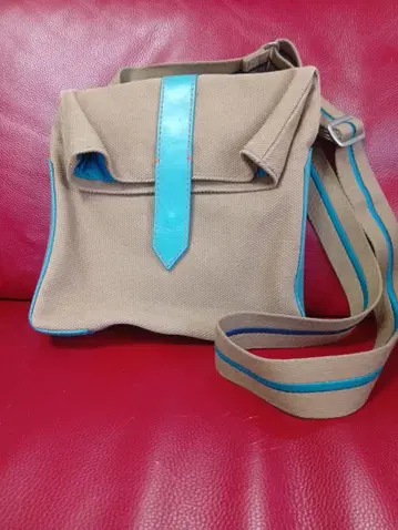 레어 디자인! 폴스미스 숄더백