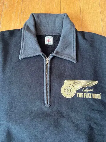 THE FLAT HEAD 하프 지퍼 스웨트 셔츠
