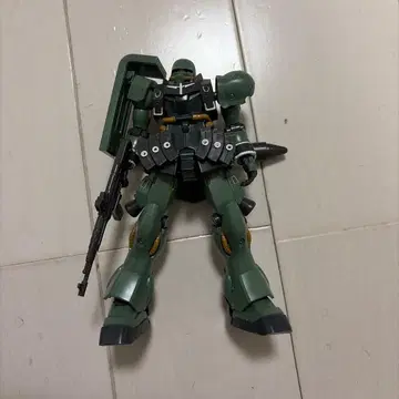 건담 프라모델 HG 기라 줄루 정크