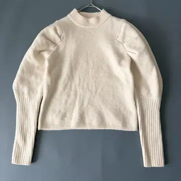 새상품급 ELENDEEK 울 혼방 퍼프 슬리브 리브 니트탑 화이트