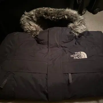 THE NORTH FACE 맥마드 후드티 다운 자켓 블랙
