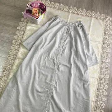 사만사 모스모스 새상품급 셔링 개더 린넨 원피스 그레이