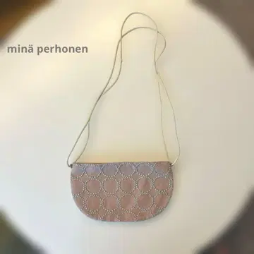 미나 페르호넨 숄더백 핑크
