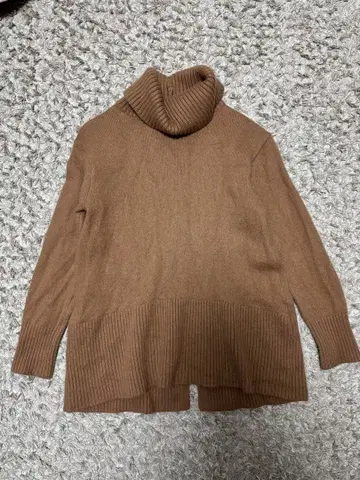 PLST 터틀넥 니트 M 사이즈 브라운