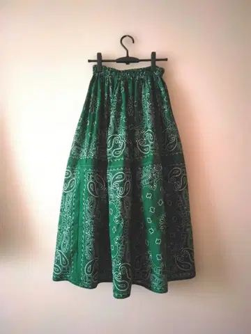 반다나 패치워크 롱 스커트 그린