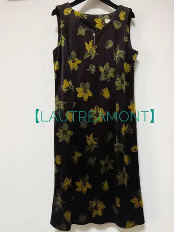 [ LAUTREAMONT ] 슬리브리스 무릎 기장 원피스