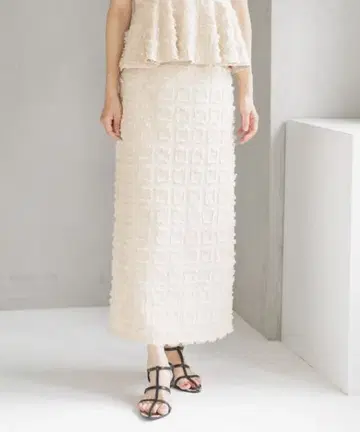 mysty woman 페더 내로우 타이트 스커트