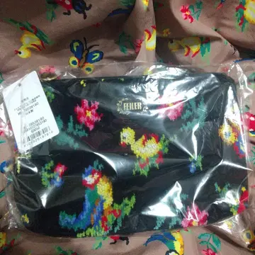 새상품 페이러 하이디 파우치