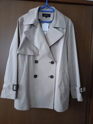 언타이틀 하프 트렌치코트 44/3L 택 포함 새상품