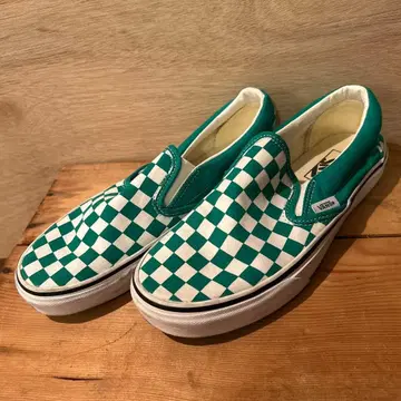 VANS 클래식 슬립온