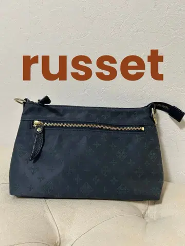 russet 파우치
