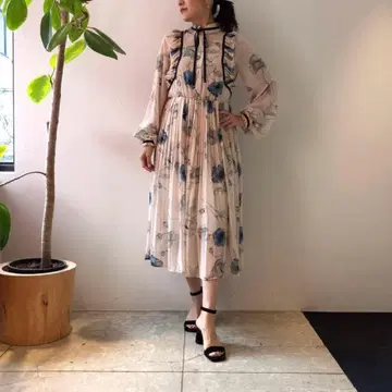 [ Sov. ] 플라워 쉬폰 원피스 38